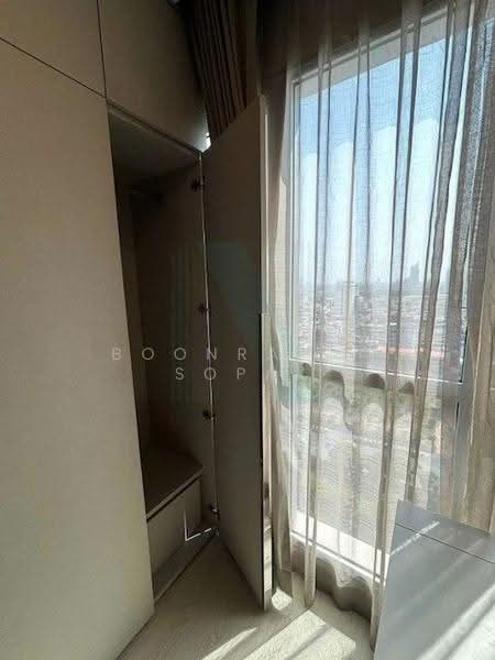 Rhythm Sathorn-Narathiwas, Bangkok, 651 Naradhiwas Rajanagarindra Road, Thung Maha Mek, Sathon, Bangkok, 1 Bedroom, 35 sqm, Condo For Rent, by Boonraksa Sopak, 500509300 - DDproperty.com