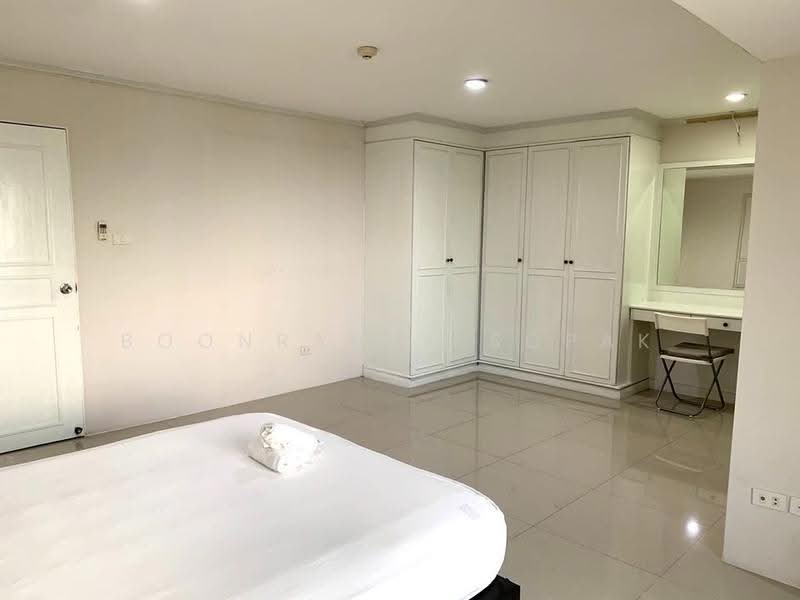 The Waterford Park, Bangkok, Soi Sukhumvit 53, Khlong Tan Nua, Watthana, Bangkok, 3 Bedrooms, 177 sqm, Condo For Rent, by Boonraksa Sopak, 500509325 - DDproperty.com