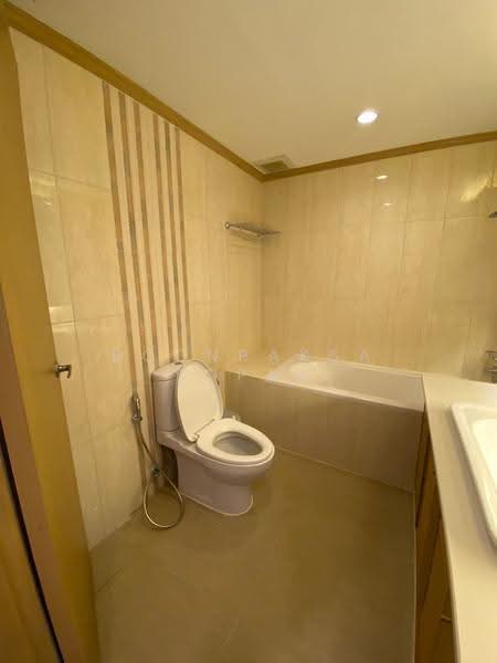 Baan Suanpetch, Bangkok, 18 Soi Sukhumvit 39, Khlong Tan Nua, Watthana, Bangkok, 3 Bedrooms, 129 sqm, Condo For Rent, by Boonraksa Sopak, 500509336 - DDproperty.com