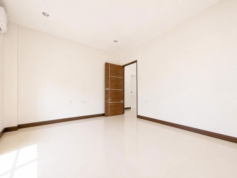 Maneeya 3, Nonthaburi, Sai Ma, Muang Nonthaburi, Nonthaburi, 4 Bedrooms, 250 sqm, Single Detached House For Sale, by คุณ ณิชาภา, 500509345 - DDproperty.com
