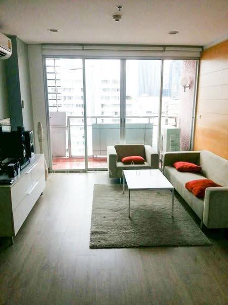 Silom Grand Terrace, Bangkok, Soi Saladaeng 2, Saladaeng Road, Silom, Bang Rak, Bangkok, 1 Bedroom, 76 sqm, Condo For Rent, by Vichai Annavakulthorn, 500509353 - DDproperty.com