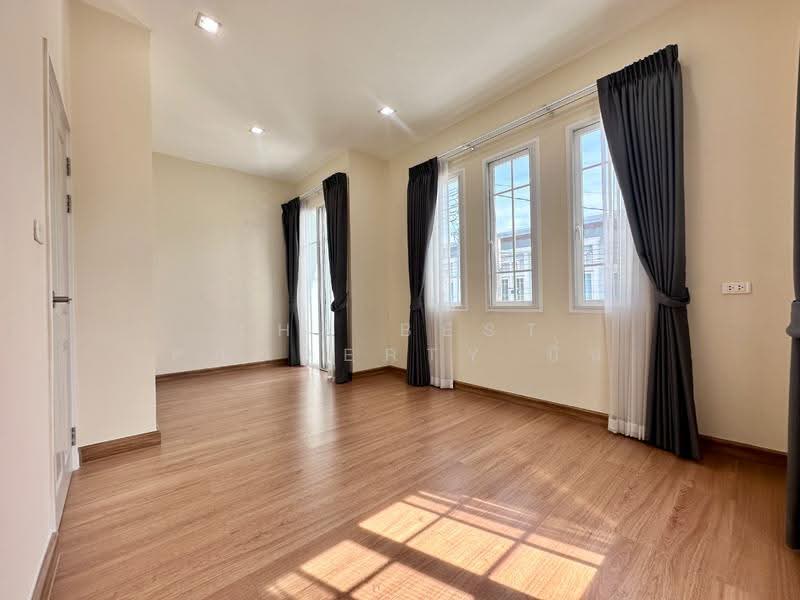Golden Town 3 Bangna-Suanluang, Bangkok, Kanchanaphisek Road, Prawet, Bangkok, 4 Bedrooms, 103 sqm, Townhouse For Sale, by The Best Property ปิ่น, 500509375 - DDproperty.com