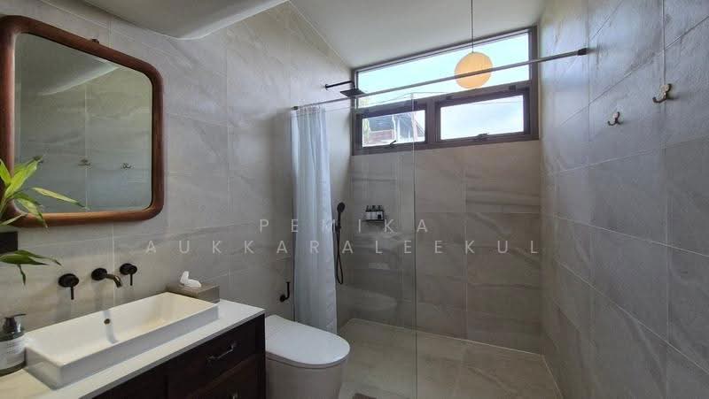 1-BR House, Bangkok, Samsen Nai, Phaya Thai, Bangkok, 1 Bedroom, 83 sqm, Single Detached House For Sale, by Pemika Aukkaraleekul, 500509379 - DDproperty.com