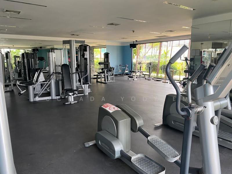 Sathorn Gardens, Bangkok, 39 South Sathorn Road, Thung Maha Mek, Sathon, Bangkok, 3 Bedrooms, 175 sqm, Condo For Sale, by Suchada Yodyiem, 500509386 - DDproperty.com