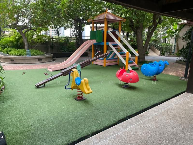 Sathorn Gardens : สาธร การ์เด้นส์, กรุงเทพ, 39 ถนนสาธรใต้, ทุ่งมหาเมฆ, สาทร, กรุงเทพ, 175 ตร.ม., คอนโด ขาย, โดย Suchada Yodyiem, 500509386 - DDproperty.com