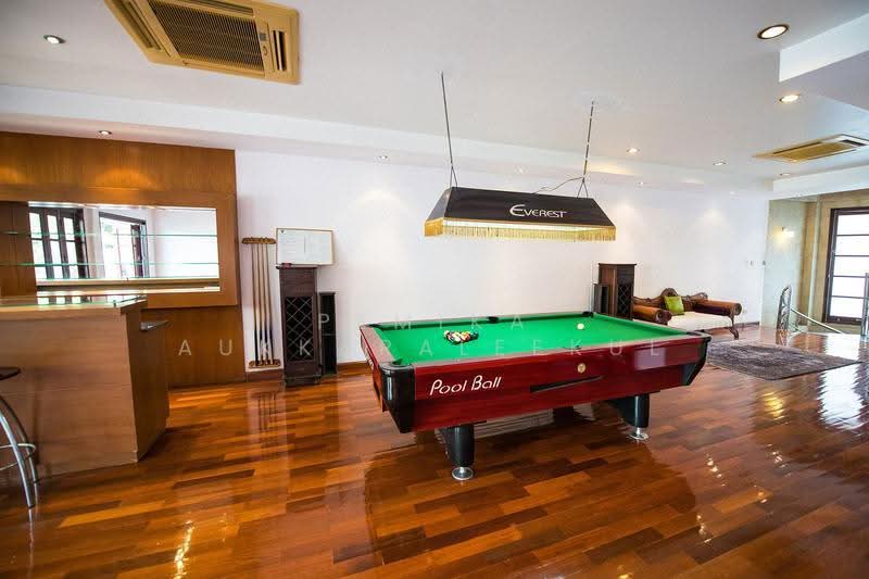 4-BR Townhouse, Bangkok, Khlong Tan Nua, Watthana, Bangkok, 4 Bedrooms, 440 sqm, Townhouse For Sale, by Pemika Aukkaraleekul, 500509390 - DDproperty.com