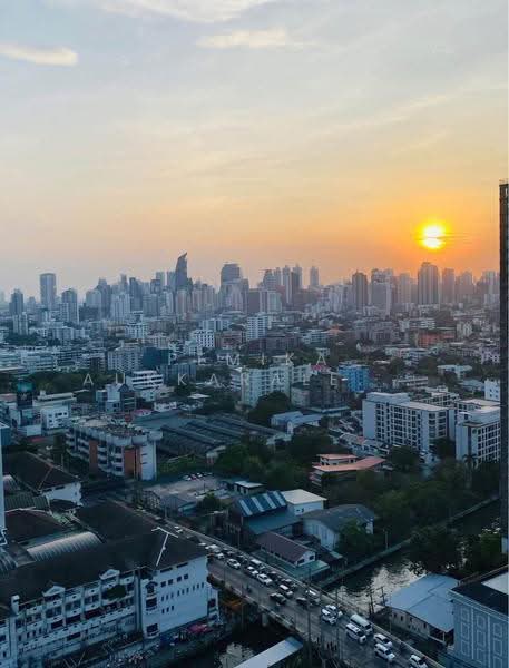 The Capital Ekamai-Thonglor, Bangkok, 2898 New Petchaburi Rd, Bang Kapi, Huai Khwang, Bangkok, 2 Bedrooms, 54 sqm, Condo For Sale, by Pemika Aukkaraleekul, 500509422 - DDproperty.com