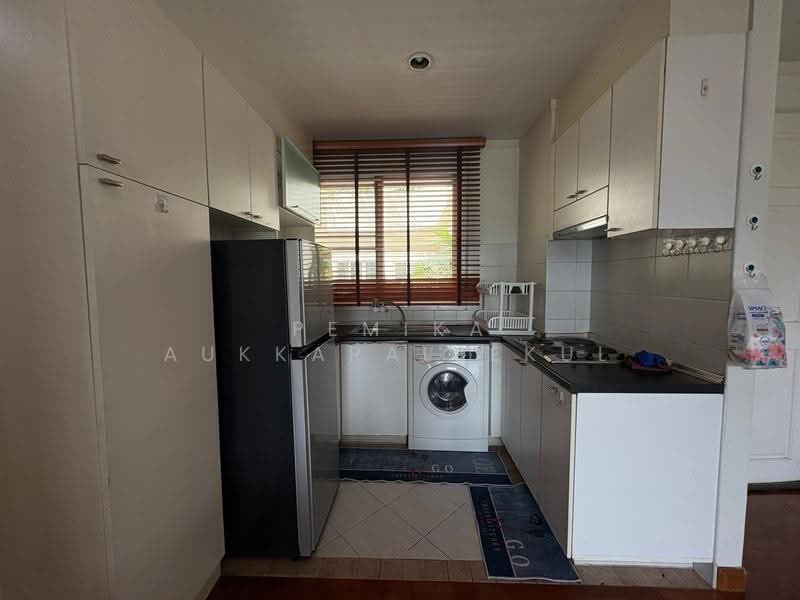 Baan Siri Sathorn, Bangkok, 10 Yen Akat 1 Alley, Thung Maha Mek, Sathon, Bangkok, 2 Bedrooms, 73 sqm, Condo For Sale, by Pemika Aukkaraleekul, 500509429 - DDproperty.com