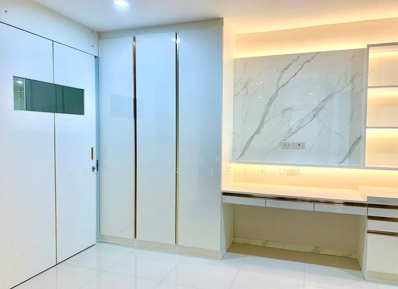 The Winning Tower, Bangkok, 958 Sukhumvit 71 Road, Khlong Tan Nua, Watthana, Bangkok, 2 Bedrooms, 55 sqm, Condo For Sale, by Pemika Aukkaraleekul, 500509439 - DDproperty.com