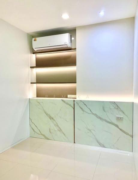 The Winning Tower, Bangkok, 958 Sukhumvit 71 Road, Khlong Tan Nua, Watthana, Bangkok, 2 Bedrooms, 55 sqm, Condo For Sale, by Pemika Aukkaraleekul, 500509439 - DDproperty.com