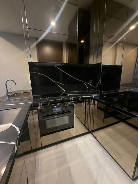 The Esse Sukhumvit 36, Bangkok, Soi Sukhumvit 36, Sukhumvit Road, Phra Kanong, Khlong Toei, Bangkok, 1 Bedroom, 38 sqm, Condo For Rent, by Vichai  Annavakulthorn, 500509440 - DDproperty.com