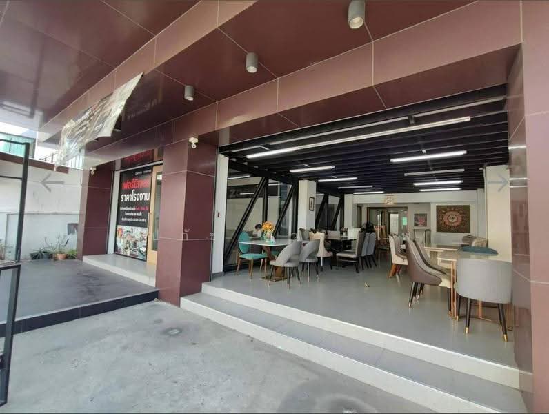 For Rent,Commercial Building,Good Location at Onnut 70/1, Bangkok, Prawet, Bangkok, , 675 sqm, Office Space For Rent, by ณปภัช, 500509449 - DDproperty.com