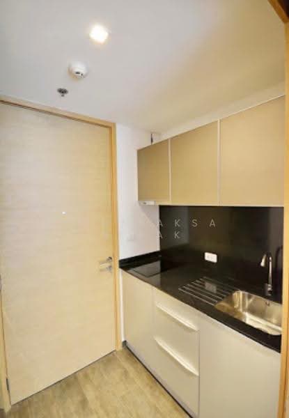 The Lofts Ekkamai, Bangkok, 1415 Sukhumvit Road, Phra Kanong Nua, Watthana, Bangkok, Studio, 33 sqm, Condo For Rent, by Boonraksa Sopak, 500509497 - DDproperty.com