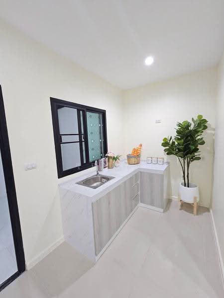 Patio Srinakarin-Rama 9, Bangkok, Krungthep Kreetha Road, Hua Mak, Bang Kapi, Bangkok, 4 Bedrooms, 190 sqm, Townhouse For Sale, by คุณเปิ้ล, 500509537 - DDproperty.com