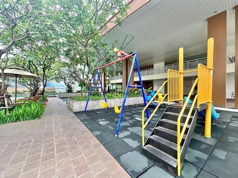 The Empire Place, Bangkok, 88 Narathiwatratchanakharin Road, Thung Maha Mek, Sathon, Bangkok, 3 Bedrooms, 153 sqm, Condo For Rent, by Bangkok Residential, 500509576 - DDproperty.com