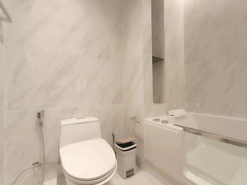 The Room Sukhumvit 38, Bangkok, Soi Sukhumvit 38, Phra Kanong, Khlong Toei, Bangkok, 1 Bedroom, 43 sqm, Condo For Rent, by Boonraksa Sopak, 500509621 - DDproperty.com