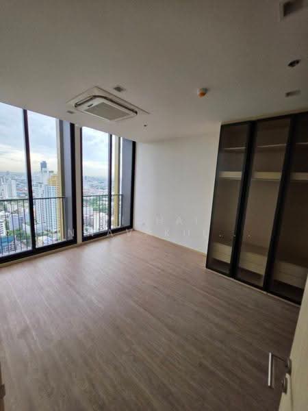 Noble State 39, Bangkok, 35 Soi Sukhumvit 39, Khlong Tan Nua, Watthana, Bangkok, 2 Bedrooms, 106 sqm, Condo For Rent, by Vichai Annavakulthorn, 500509632 - DDproperty.com