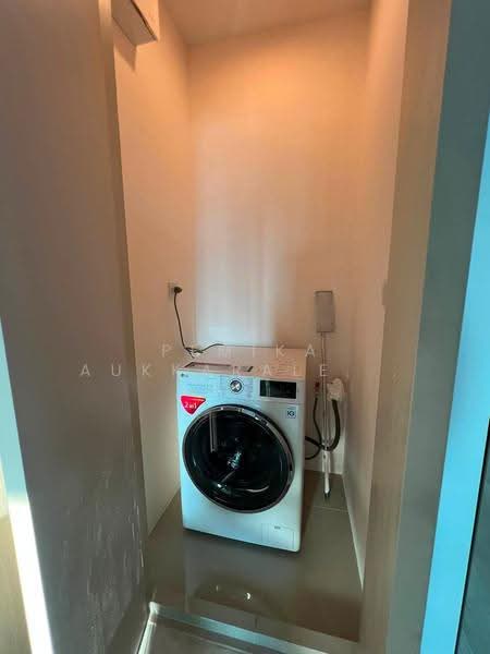 Life Asoke, Bangkok, Asoke-Dindang Road, Bang Kapi, Huai Khwang, Bangkok, 2 Bedrooms, 55 sqm, Condo For Sale, by Pemika Aukkaraleekul, 500509655 - DDproperty.com