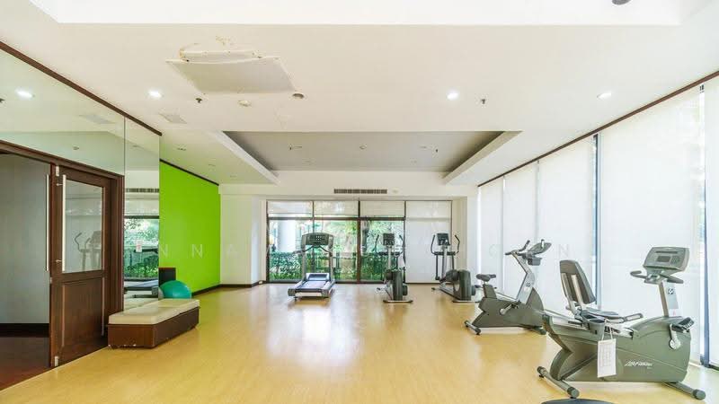 Baan Suanpetch, Bangkok, 18 Soi Sukhumvit 39, Khlong Tan Nua, Watthana, Bangkok, 2 Bedrooms, 133 sqm, Condo For Rent, by Vichai Annavakulthorn, 500509679 - DDproperty.com