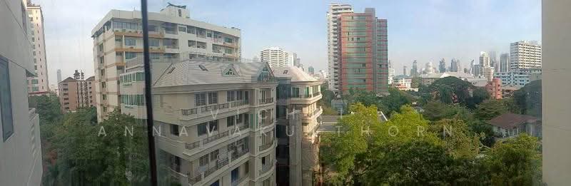 Baan Suanpetch, Bangkok, 18 Soi Sukhumvit 39, Khlong Tan Nua, Watthana, Bangkok, 2 Bedrooms, 133 sqm, Condo For Rent, by Vichai Annavakulthorn, 500509679 - DDproperty.com