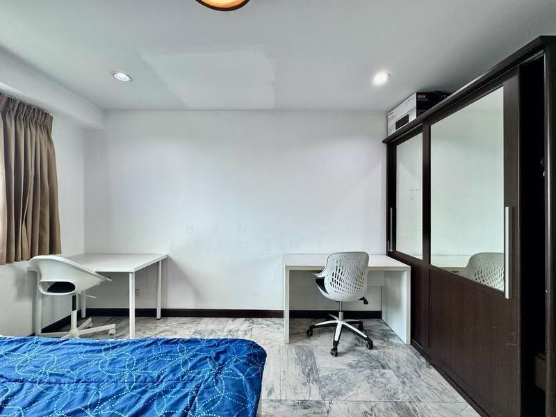 Royal Castle Sukhumvit, Bangkok, 30 Soi Sukhumvit 39, Khlongtoei Nua, Watthana, Bangkok, 2 Bedrooms, 110 sqm, Condo For Rent, by Bangkok Residential, 500509695 - DDproperty.com