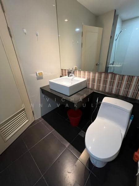 Tree Condo Sukhumvit 42, Bangkok, Soi Sukhumvit 42/1, Sukhumvit Road, Phra Kanong Nua, Watthana, Bangkok, 2 Bedrooms, 55 sqm, Condo For Rent, by Vichai Annavakulthorn, 500509700 - DDproperty.com