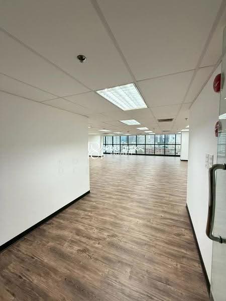 Office Space For Rent 220 sq.m. BTS Ekkamai Sukhumvit Watthana Bangkok PP-00415, Bangkok, สุขุมวิท, Khlong Tan Nua, Watthana, Bangkok, , 220 sqm, Office Space For Rent, by Konrarat Deesawat, 500509718 - DDproperty.com
