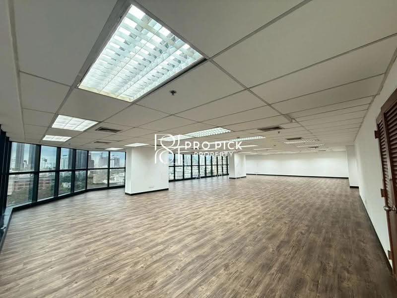Office Space For Rent 220 sq.m. BTS Ekkamai Sukhumvit Watthana Bangkok PP-00415, Bangkok, สุขุมวิท, Khlong Tan Nua, Watthana, Bangkok, , 220 sqm, Office Space For Rent, by Konrarat Deesawat, 500509718 - DDproperty.com