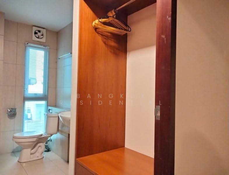 Von Napa Sukhumvit 38, Bangkok, Soi Sukhumvit 38, Phra Kanong, Khlong Toei, Bangkok, 2 Bedrooms, 120 sqm, Condo For Rent, by Bangkok Residential, 500509730 - DDproperty.com