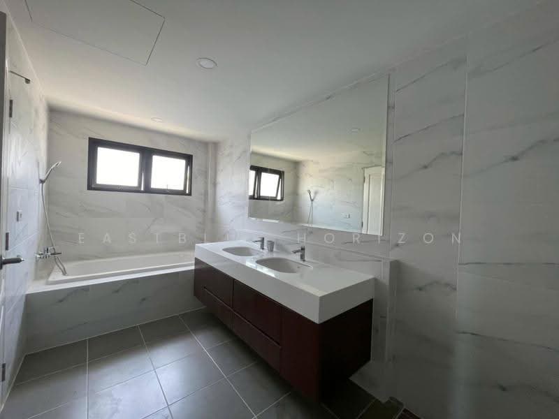 CENTRO Ratchapruek-Suanpak 2, Nonthaburi, Bang Kruai-Chong Tanom Road, Wat Chalo, Bang Kruai, Nonthaburi, 4 Bedrooms, 275 sqm, Single Detached House For Rent, by Eastblue Horizon, 500509739 - DDproperty.com