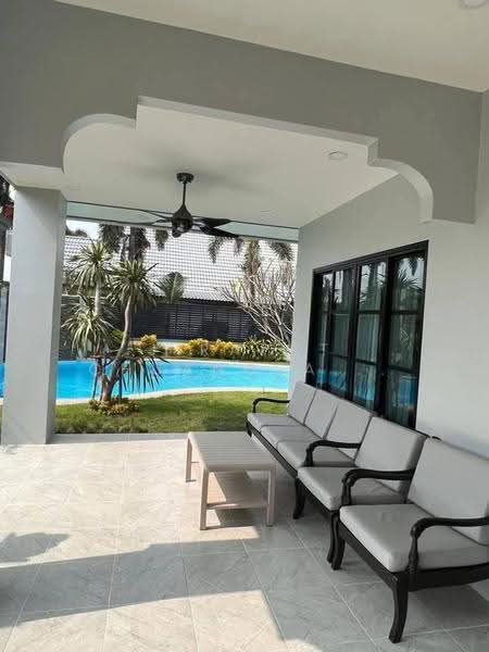 5-BR House, Chon Buri (Pattaya), Poong, Bang Lamung (Pattaya), Chon Buri (Pattaya), 5 Bedrooms, 495 sqm, Single Detached House For Rent, by Jirapat Chuangsawadsak, 500509741 - DDproperty.com