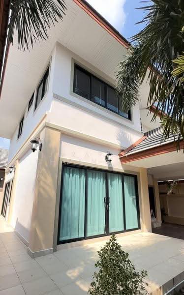 4-BR House, Chon Buri (Pattaya), Huai Yai, Bang Lamung (Pattaya), Chon Buri (Pattaya), 4 Bedrooms, 220 sqm, Single Detached House For Rent, by Jirapat Chuangsawadsak, 500509759 - DDproperty.com