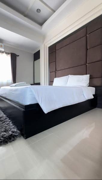 บ้าน 4-ห้องนอน, ชลบุรี, ห้วยใหญ่, บางละมุง, ชลบุรี, 220 ตร.ม., บ้านเดี่ยว ให้เช่า, โดย Jirapat Chuangsawadsak, 500509759 - DDproperty.com