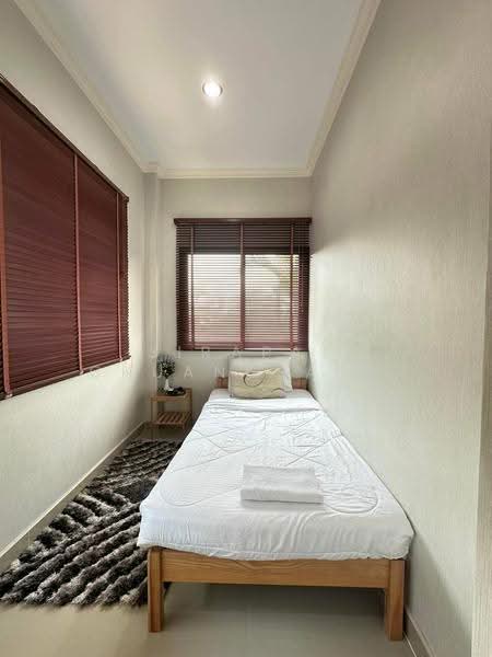 4-BR House, Chon Buri (Pattaya), Huai Yai, Bang Lamung (Pattaya), Chon Buri (Pattaya), 4 Bedrooms, 220 sqm, Single Detached House For Rent, by Jirapat Chuangsawadsak, 500509759 - DDproperty.com