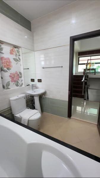 บ้าน 4-ห้องนอน, ชลบุรี, ห้วยใหญ่, บางละมุง, ชลบุรี, 220 ตร.ม., บ้านเดี่ยว ให้เช่า, โดย Jirapat Chuangsawadsak, 500509759 - DDproperty.com
