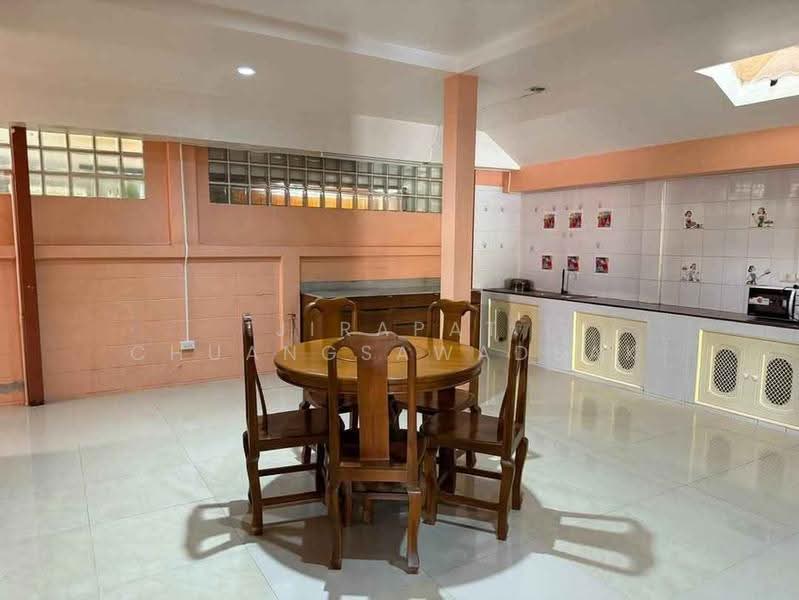 undefined, Chon Buri (Pattaya), Nong Pru, Bang Lamung (Pattaya), Chon Buri (Pattaya), 3 Bedrooms, 150 sqm, Single Detached House For Rent, by Jirapat Chuangsawadsak, 500509780 - DDproperty.com