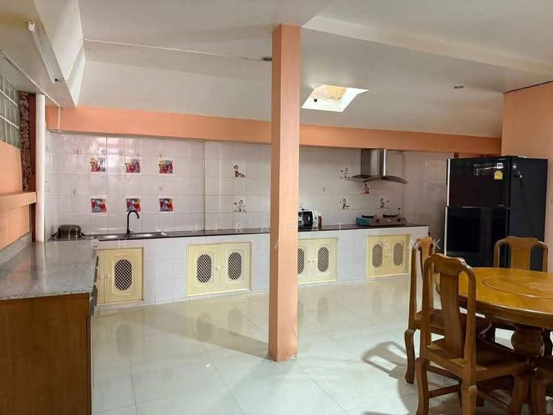 undefined, Chon Buri (Pattaya), Nong Pru, Bang Lamung (Pattaya), Chon Buri (Pattaya), 3 Bedrooms, 150 sqm, Single Detached House For Rent, by Jirapat Chuangsawadsak, 500509780 - DDproperty.com