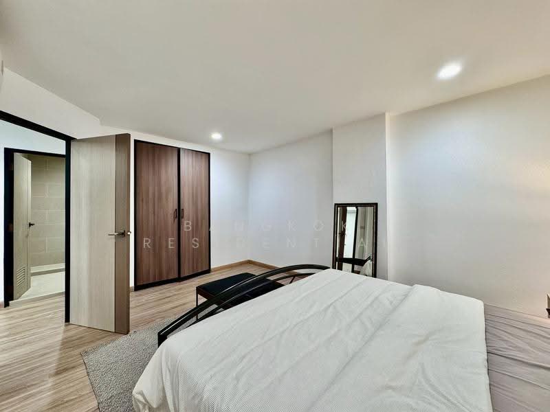 Premier Condominium : พรีเมียร์ คอนโดมิเนียม, กรุงเทพ, ถนนสุขุมวิท 24, คลองตัน, คลองเตย, กรุงเทพ, 121 ตร.ม., คอนโด ให้เช่า, โดย Bangkok Residential, 500509785 - DDproperty.com