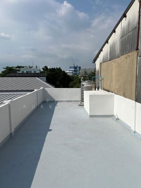 4-BR Townhouse, Bangkok, Khlong Ton Sai, Khlong San, Bangkok, 4 Bedrooms, 200 sqm, Townhouse For Sale, by Pemika Aukkaraleekul, 500509798 - DDproperty.com