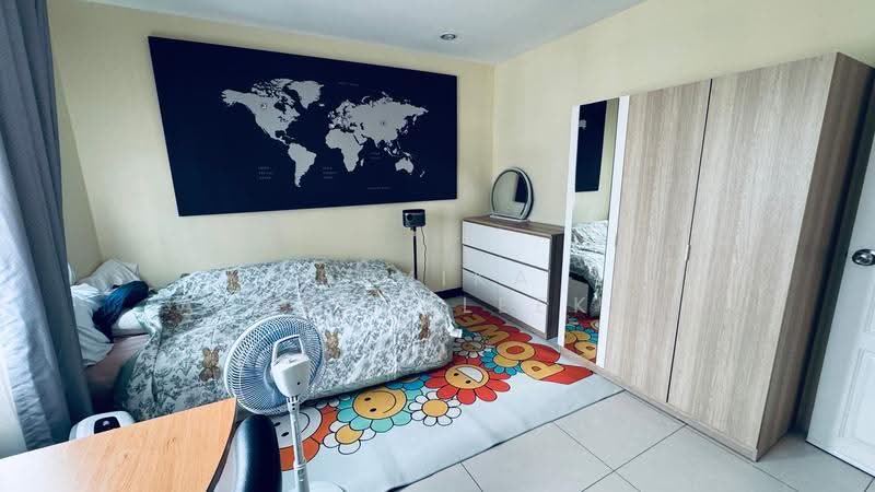 The Maple Sathon-Narathiwat, Bangkok, Narathiwatratchanakharin, Thung Wat Don, Sathon, Bangkok, 3 Bedrooms, 155 sqm, Condo For Sale, by Pemika Aukkaraleekul, 500509803 - DDproperty.com
