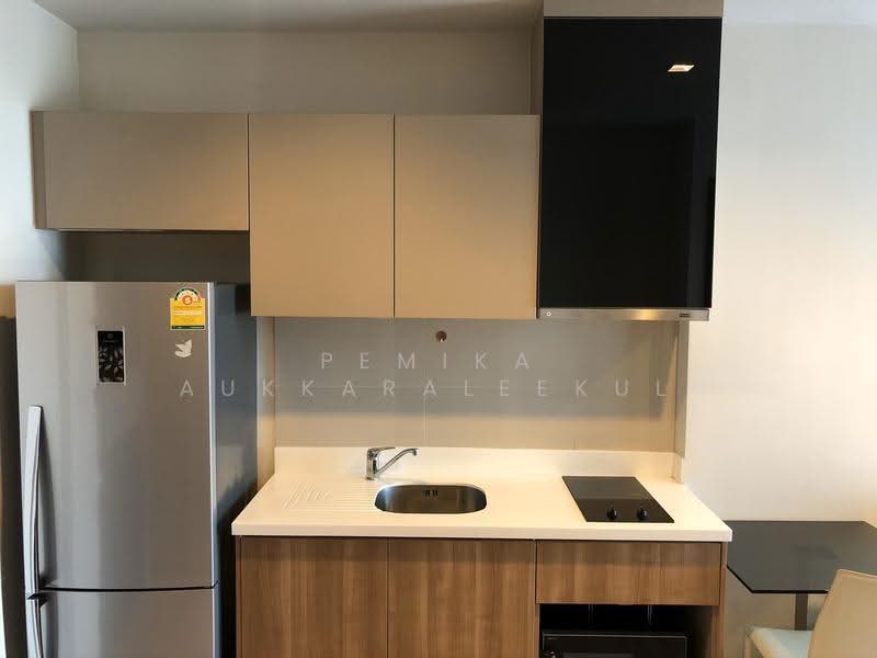Rhythm Sathorn, Bangkok, 141 Soi Sathorn 21, Yan Nawa, Sathon, Bangkok, 1 Bedroom, 35 sqm, Condo For Sale, by Pemika Aukkaraleekul, 500509829 - DDproperty.com
