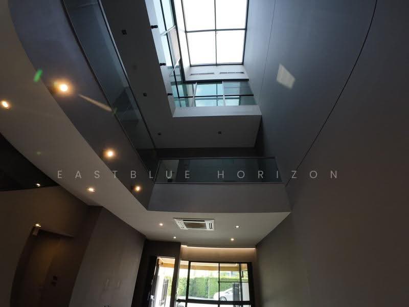 Landmark Ekamai-Ramindra, Bangkok, Sukhonthasawat Road, Lat Phrao, Bangkok, 3 Bedrooms, 244 sqm, Townhouse For Sale, by Eastblue Horizon, 500509853 - DDproperty.com