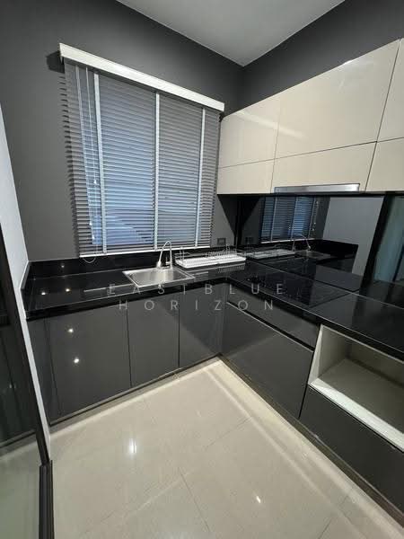 Landmark Ekamai-Ramindra, Bangkok, Sukhonthasawat Road, Lat Phrao, Bangkok, 3 Bedrooms, 244 sqm, Townhouse For Sale, by Eastblue Horizon, 500509853 - DDproperty.com