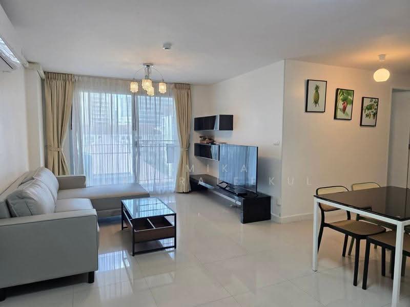 The Clover Thonglor Residence, Bangkok, Soi Sukhumvit 55, Khlong Tan Nua, Watthana, Bangkok, 2 Bedrooms, 75 sqm, Condo For Sale, by Pemika Aukkaraleekul, 500509875 - DDproperty.com
