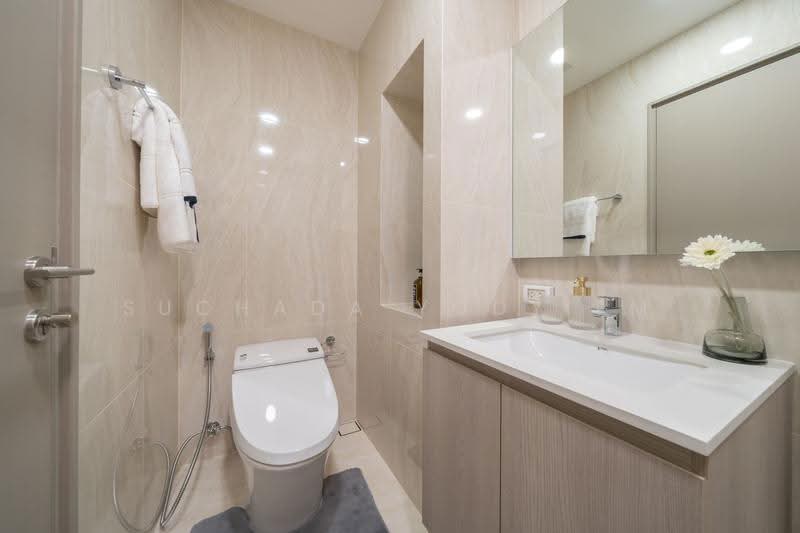 Chewathai Residence Thonglor, Bangkok, Soi Thonglor 20, Thonglor Road, Khlong Tan Nua, Watthana, Bangkok, 1 Bedroom, 30 sqm, Condo For Sale, by Suchada Yodyiem, 500509883 - DDproperty.com
