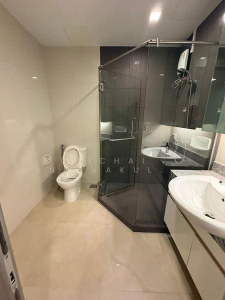 Vertiq Rama 4-Siam, Bangkok, 188 Si Phraya Road, Maha Phrutharam, Bang Rak, Bangkok, 2 Bedrooms, 62 sqm, Condo For Rent, by Vichai  Annavakulthorn, 500509884 - DDproperty.com