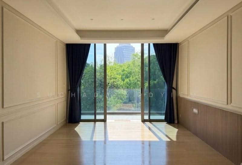 Baan Sindhorn, Bangkok, 89 Soi Langsuan, Langsuan Road, Lumphini, Pathum Wan, Bangkok, 2 Bedrooms, 127 sqm, Condo For Sale, by Suchada Yodyiem, 500509913 - DDproperty.com