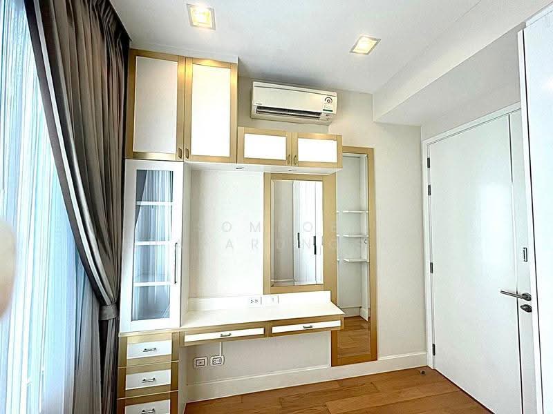 Equinox Phahol Vibha, Bangkok, 345 Paholyothin Road, Jom Phon, Chatuchak, Bangkok, 2 Bedrooms, 63 sqm, Condo For Rent, by Sompob Buaparungsri, 500509937 - DDproperty.com