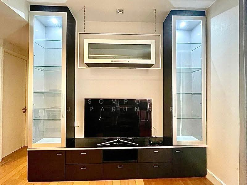 Equinox Phahol Vibha, Bangkok, 345 Paholyothin Road, Jom Phon, Chatuchak, Bangkok, 2 Bedrooms, 63 sqm, Condo For Rent, by Sompob Buaparungsri, 500509937 - DDproperty.com