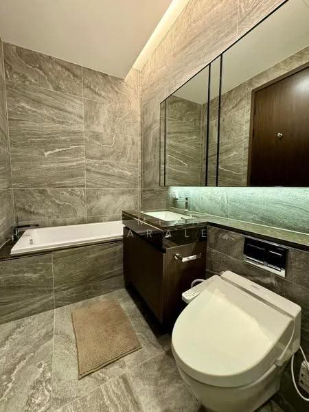 The Esse Sukhumvit 36, Bangkok, Soi Sukhumvit 36, Sukhumvit Road, Phra Kanong, Khlong Toei, Bangkok, 2 Bedrooms, 77 sqm, Condo For Sale, by Pemika Aukkaraleekul, 500509955 - DDproperty.com